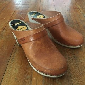 Swedish Hasbeen wooden clogs